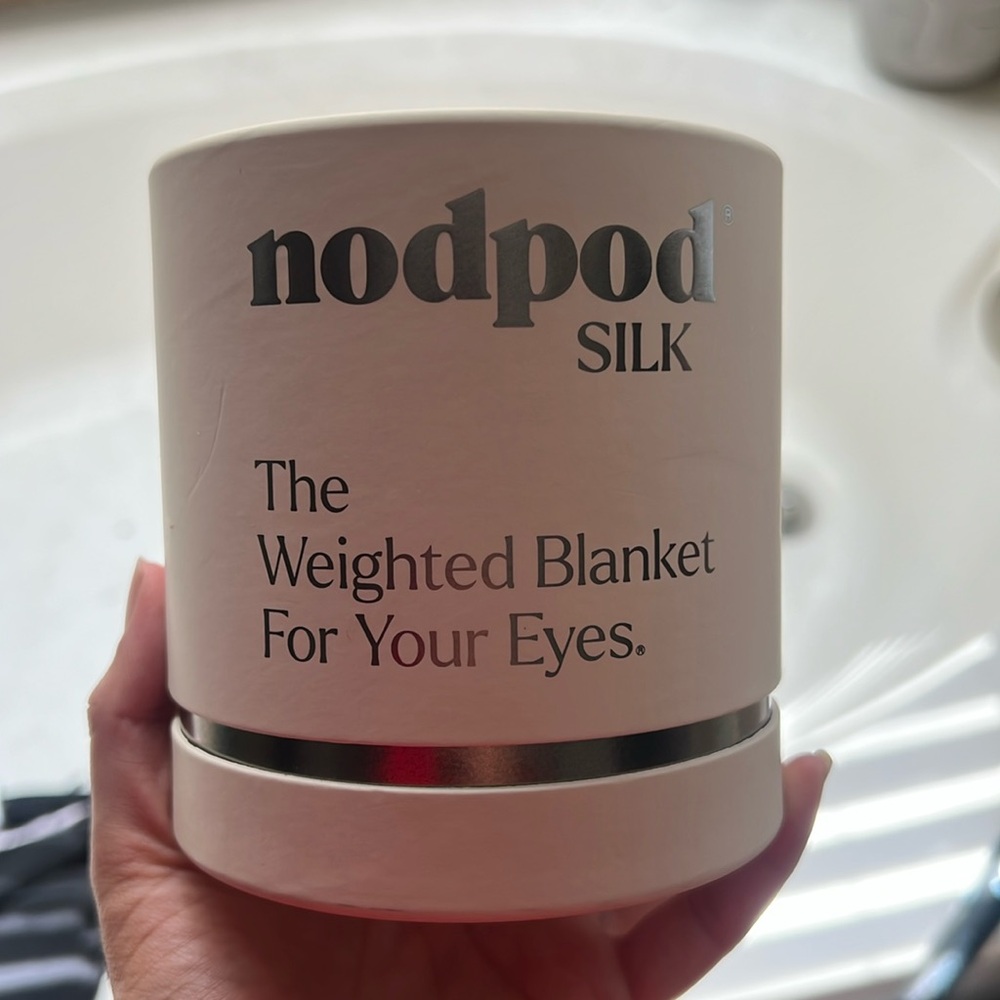 Nodpod Gentle Pressure Sleep Mask Brand New